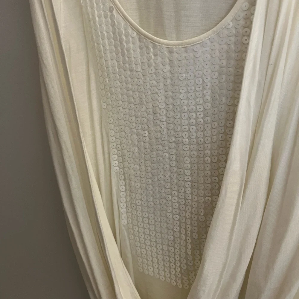 New York & Company Off White Sequin Tank Top with Plunging Cowl Neckline Size XS - Picture 5 of 5